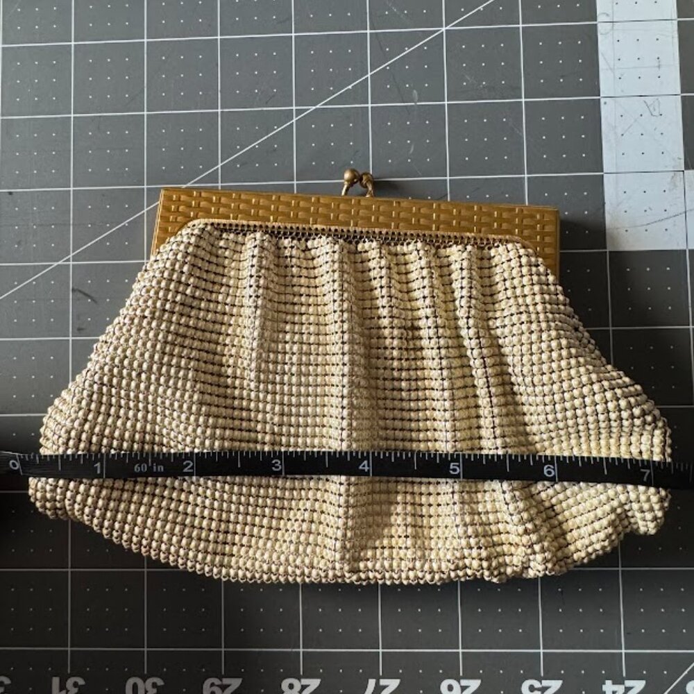 Vintage Mesh Whiting And Davis Small Clutch - image 8